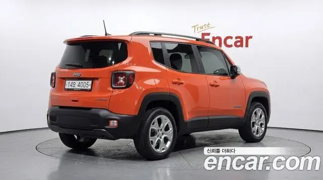 Jeep Renegade 2019 — ფოტო 9/34