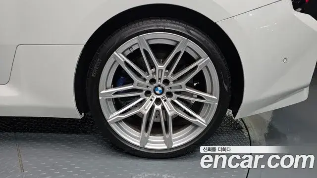 BMW M2 2025 — Şəkil 21/32