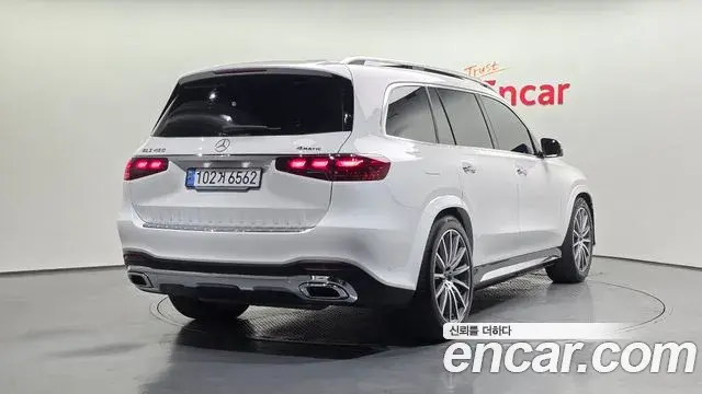 Mercedes-Benz GLS-Class 2025 — Photo 5/20