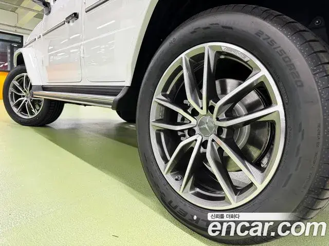 Mercedes-Benz G-Class 2026 — Photo 6/20
