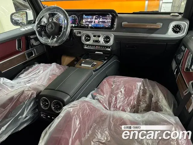 Mercedes-Benz G-Class 2026 — Photo 5/20