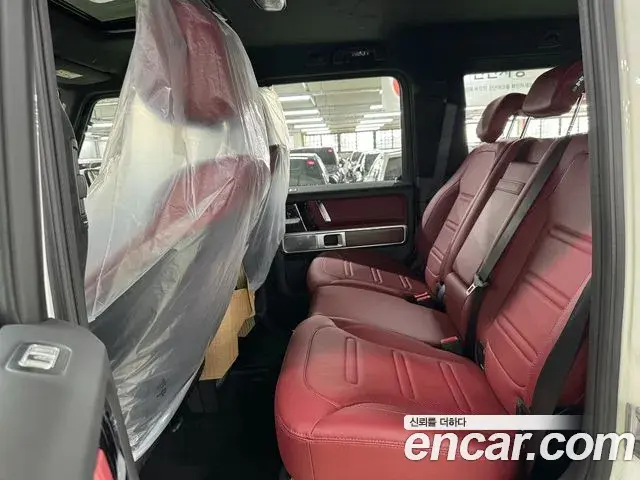 Mercedes-Benz G-Class 2026 — Photo 19/20