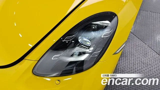 Porsche 718 Boxster 2019 — Photo 8/30