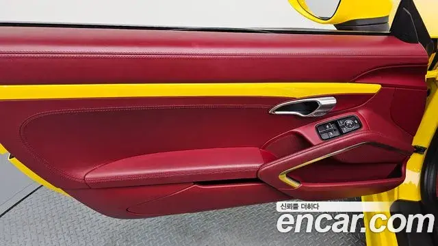 Porsche 718 Boxster 2019 — Photo 11/30