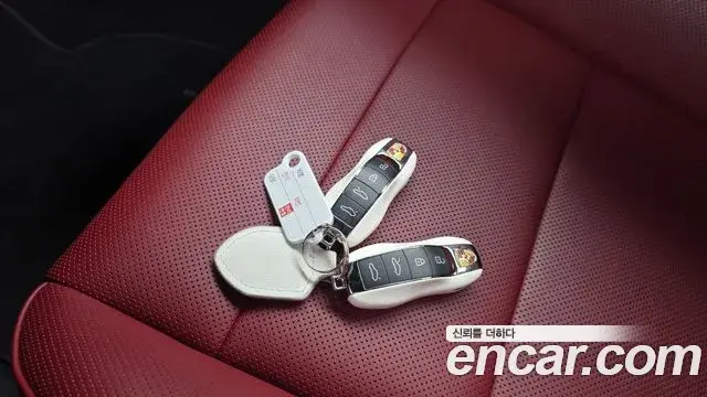Porsche 718 Boxster 2019 — ფოტო 24/31