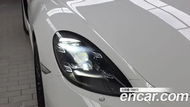 Porsche 718 Boxster 2019 — ფოტო 17/31