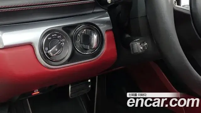 Porsche 718 Boxster 2019 — ფოტო 9/31
