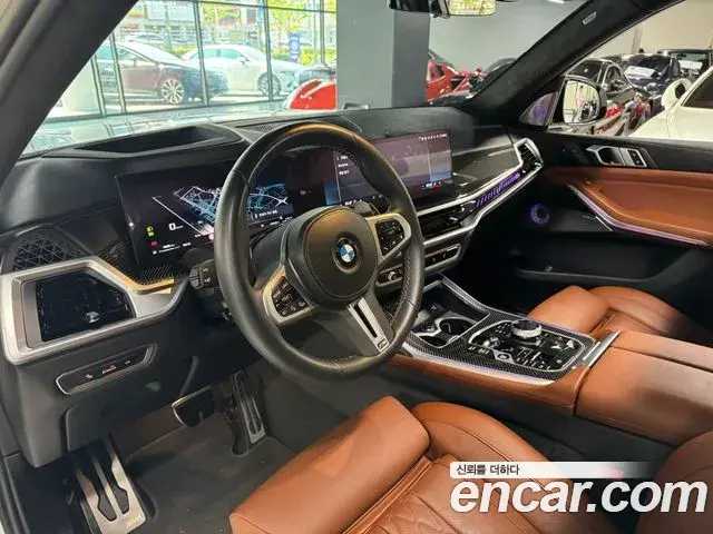 BMW X7 2023 — ფოტო 5/16