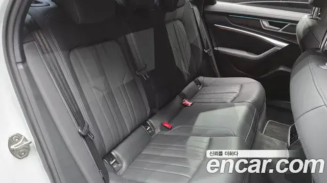 Audi A6 2020 — Photo 11/30