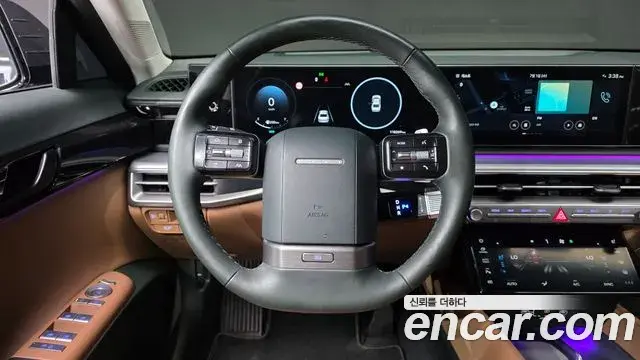 Hyundai Grandeur Hybrid 2023 — ფოტო 13/35