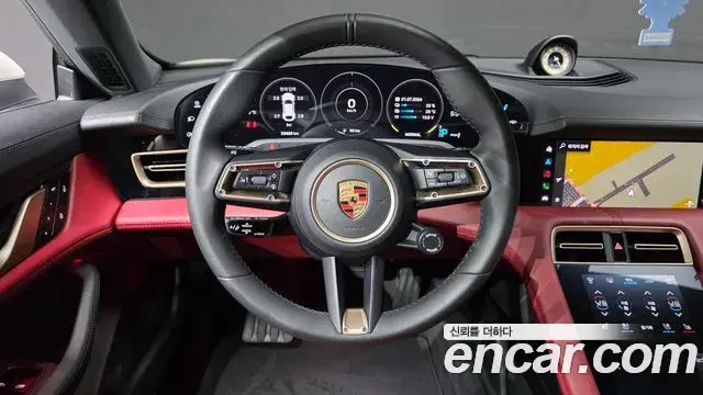 Porsche Taycan 2022 — Photo 12/36