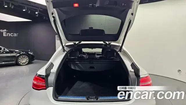 Mercedes-Benz GLC-Class 2019 — Фото 20/20