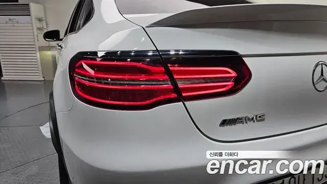 Mercedes-Benz GLC-Class 2019 — Şəkil 22/30