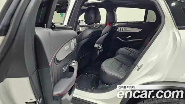 Mercedes-Benz GLC-Class 2019 — Şəkil 13/30