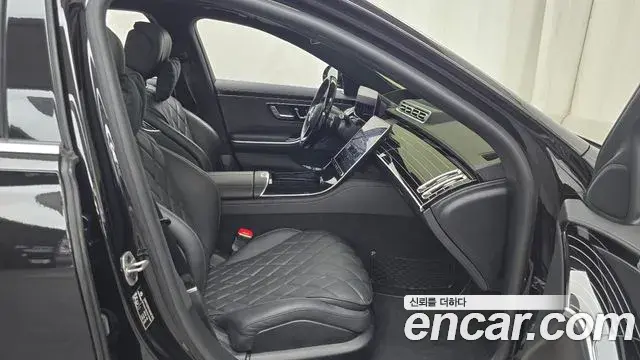 Mercedes-Benz S-Class 2023 — ფოტო 35/37