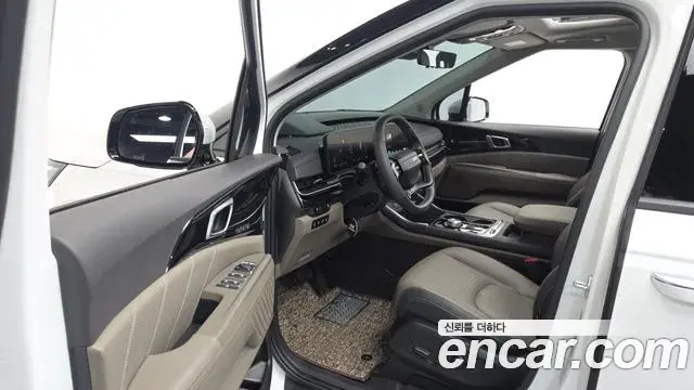 Kia Carnival 2026 — ფოტო 2/34