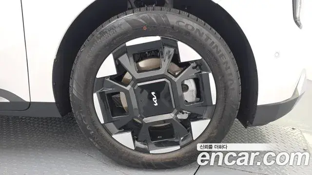 Kia Carnival 2026 — ფოტო 27/34