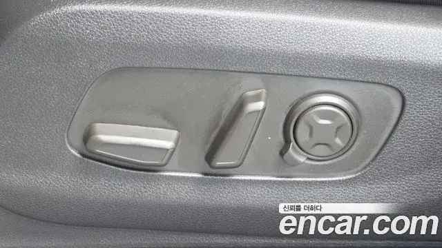 Kia Carnival 2026 — ფოტო 28/34