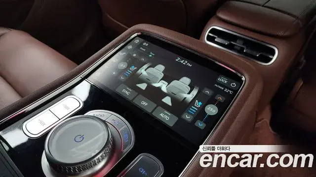 Genesis G90 2024 — ფოტო 15/20