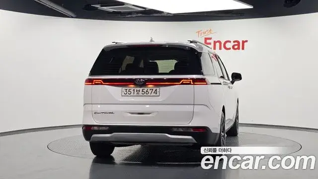 Kia Carnival 2020 — Фото 4/20