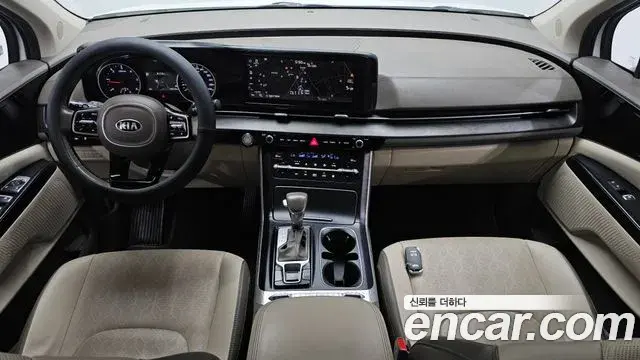 Kia Carnival 2020 — Фото 7/20
