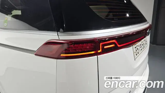 Kia Carnival 2020 — Photo 34/34