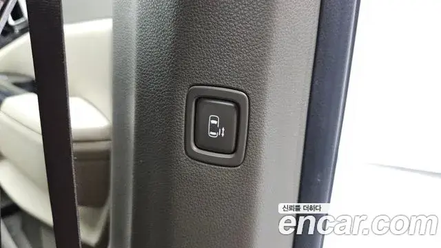 Kia Carnival 2020 — Photo 22/34