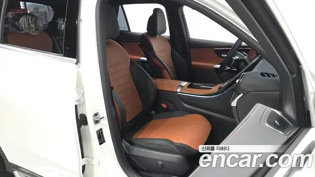 Mercedes-Benz GLC-Class 2025 — ფოტო 3/35