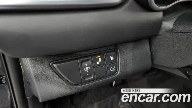 Genesis G70 2019 — Photo 10/36