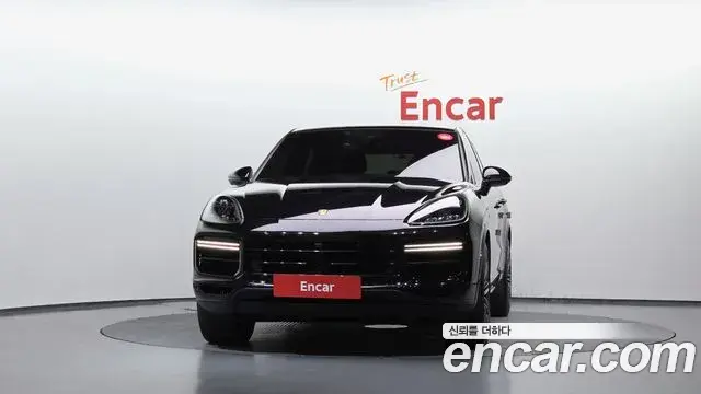 Porsche Cayenne 2020 — Şəkil 16/20