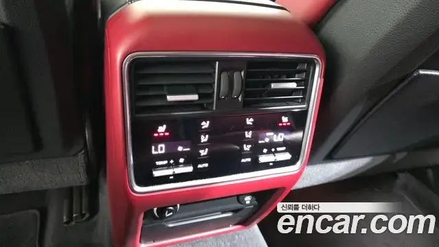 Porsche Cayenne 2020 — Şəkil 14/20