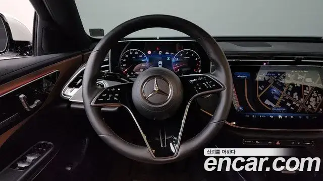 Mercedes-Benz E-Class 2024 — Şəkil 14/33