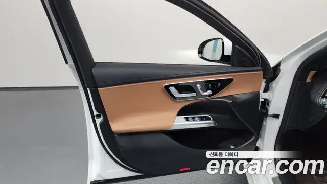Mercedes-Benz E-Class 2024 — Şəkil 21/33