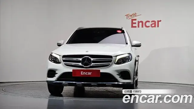 Mercedes-Benz GLC-Class 2018 — Фото 3/20