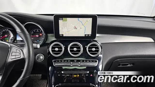 Mercedes-Benz GLC-Class 2018 — Фото 14/20