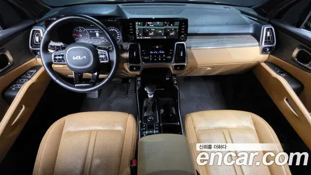 Kia Sorento 2023 — Photo 1/37