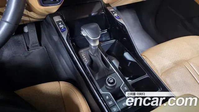 Kia Sorento 2023 — Photo 14/37