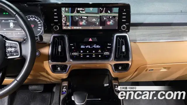 Kia Sorento 2023 — Photo 31/37