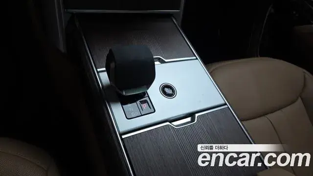 Land Rover Range Rover 2026 — Photo 7/20