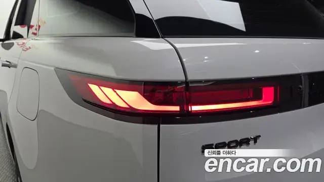 Land Rover Range Rover Sport 2025 — Şəkil 15/20