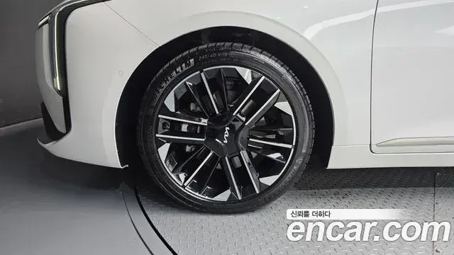 Kia K8 2025 — ფოტო 17/20