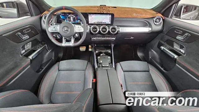 Mercedes-Benz GLB-Class 2022 — Şəkil 1/31