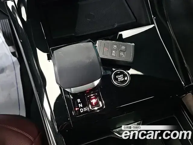 Land Rover Range Rover Sport 2024 — Photo 13/20