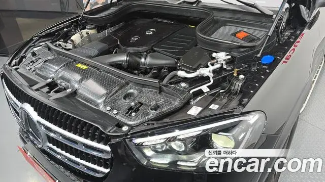 Mercedes-Benz GLE-Class 2025 — Photo 20/36