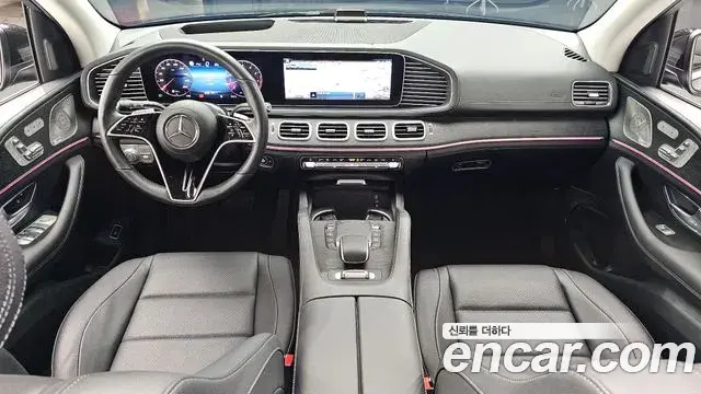 Mercedes-Benz GLE-Class 2025 — Photo 17/36