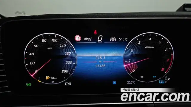 Mercedes-Benz GLE-Class 2025 — Photo 7/36
