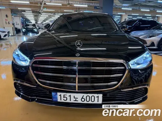 Mercedes-Benz S-Class 2021 — Photo 14/18