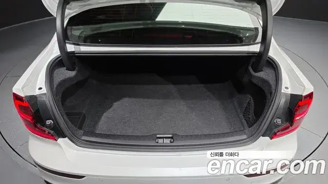 Volvo S60 2021 — Photo 15/20