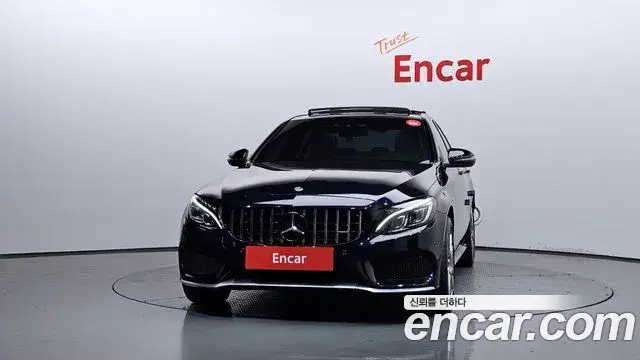 Mercedes-Benz C-Class 2018 — Фото 3/20