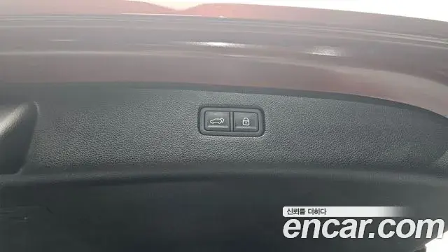 Genesis GV80 2021 — ფოტო 11/37